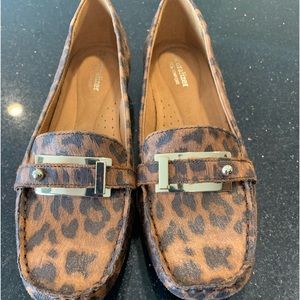 Naturalizer Gisella Cheetah Loafers Brand New Size 8.5M
